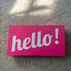 Pink 'Hello!' Sign